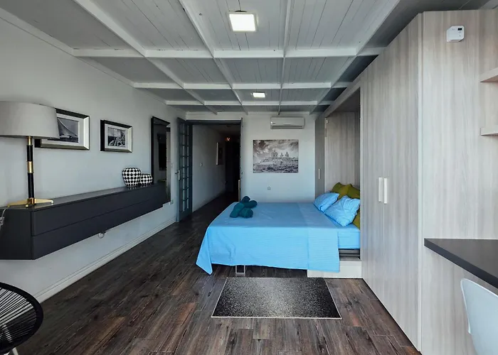 Azure Escape - St Julian\'S